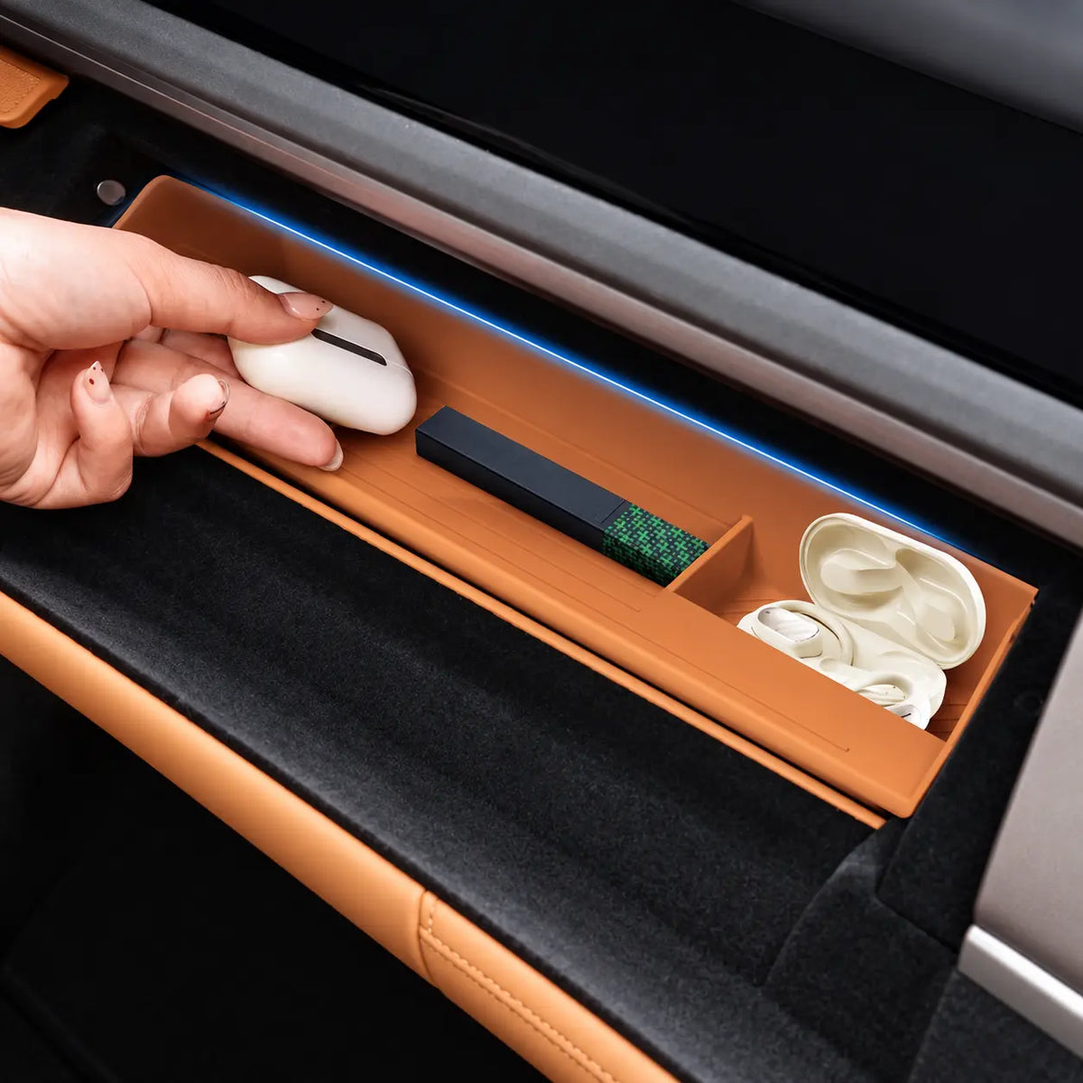 iCAR V27 Upper Passenger Dashboard Silicone Storage Tray