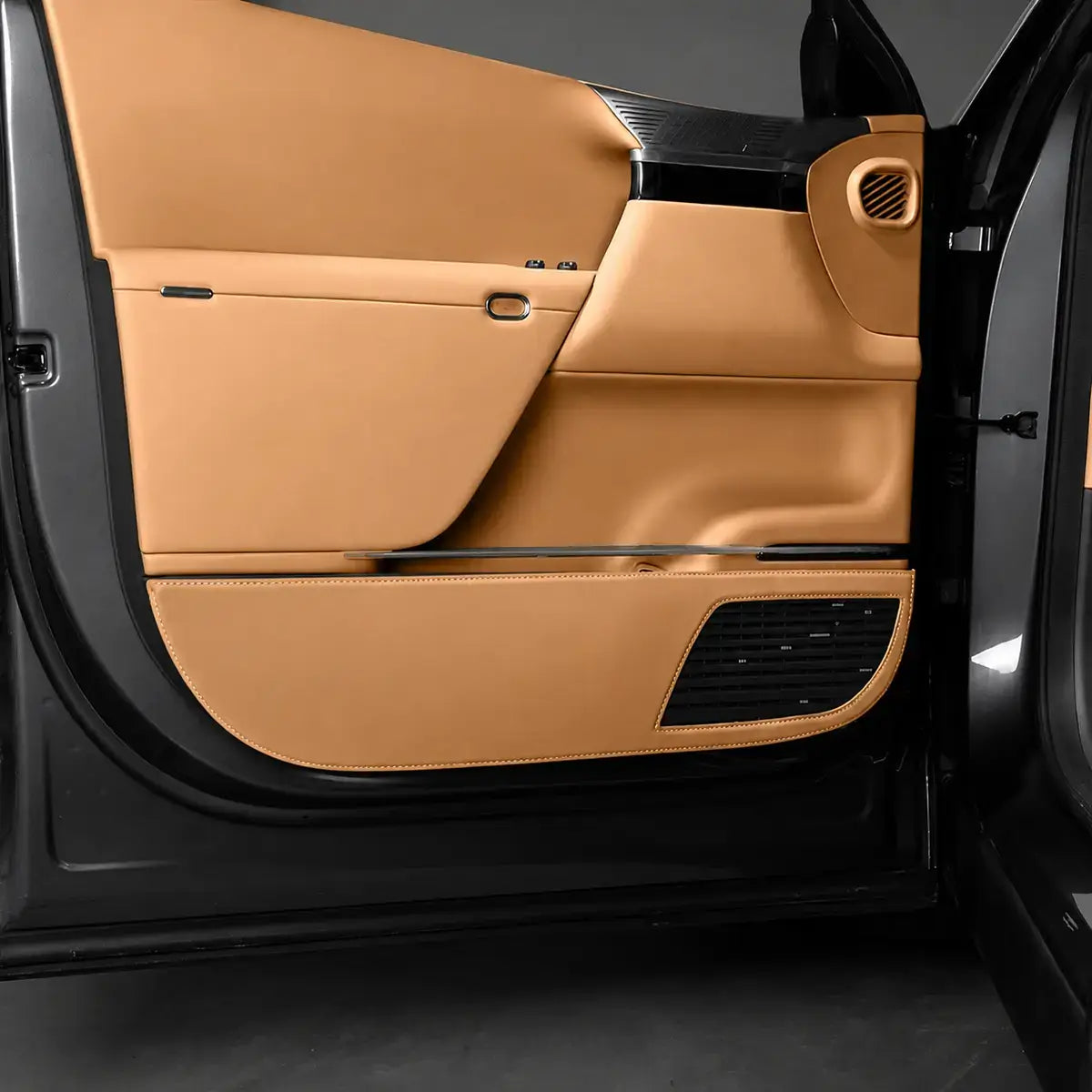 XPENG GX Interior Door Anti-Kick Protective Mats – 4-Piece Set