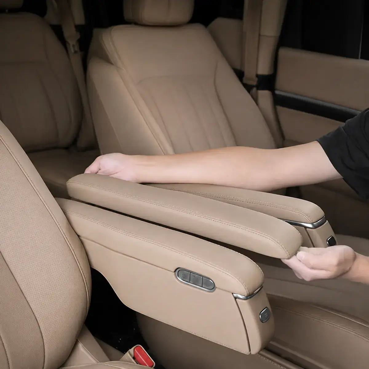 XPENG GX Second-Row Padded Armrest Covers – 2-Piece Set