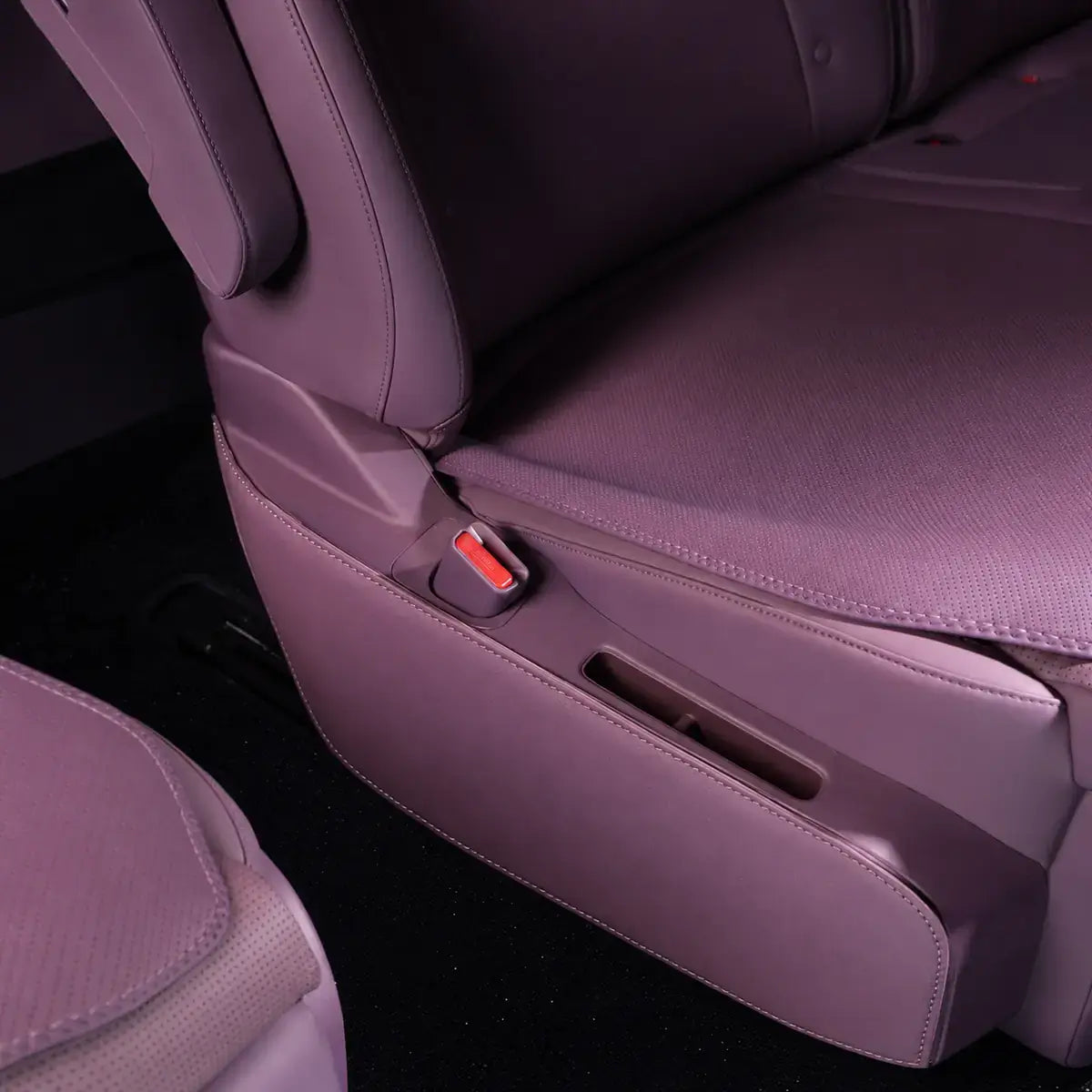 XPENG GX Second-Row Seat Side Anti-Kick Protective Mats – 2 Pieces