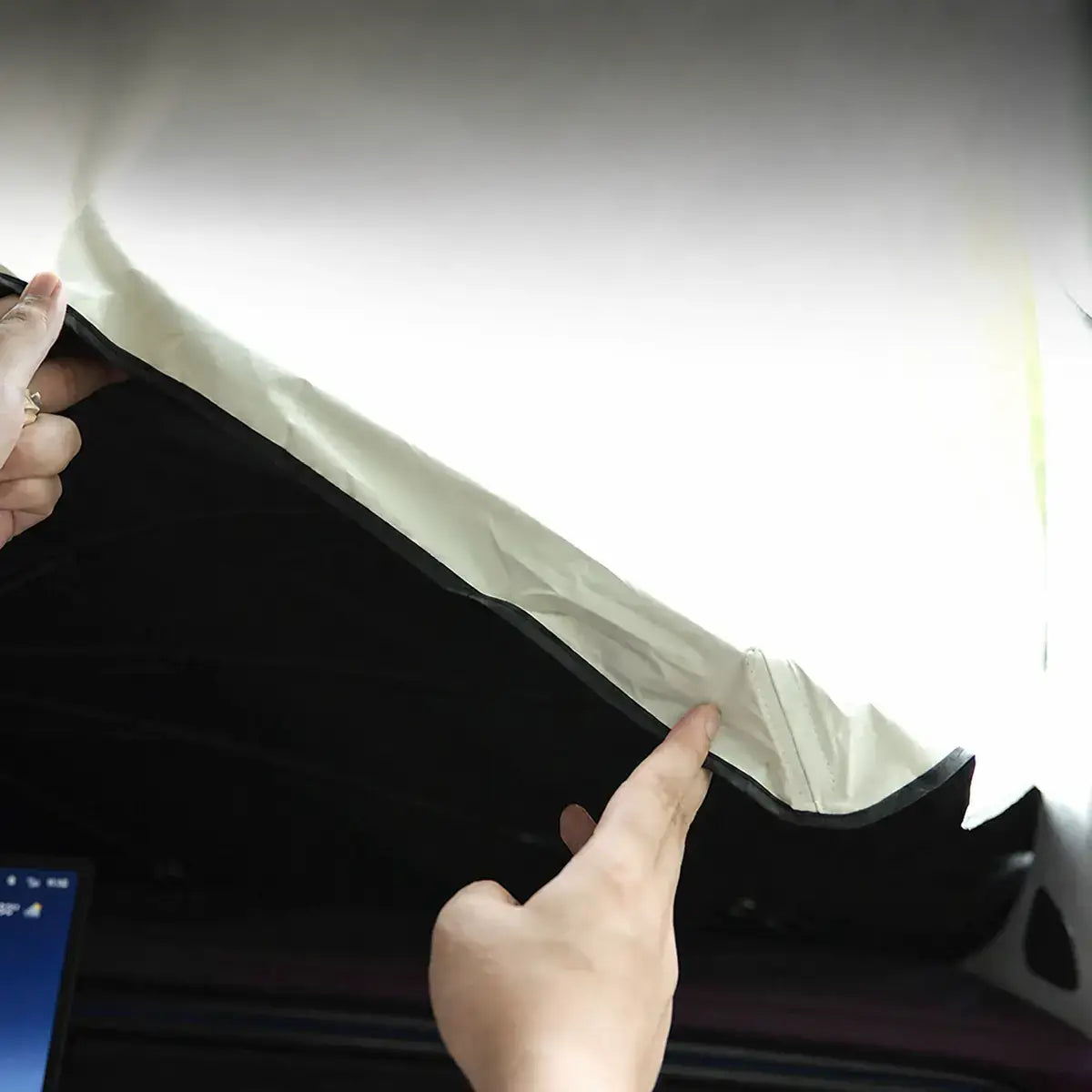 XPENG GX Foldable Windshield Sunshade Umbrella