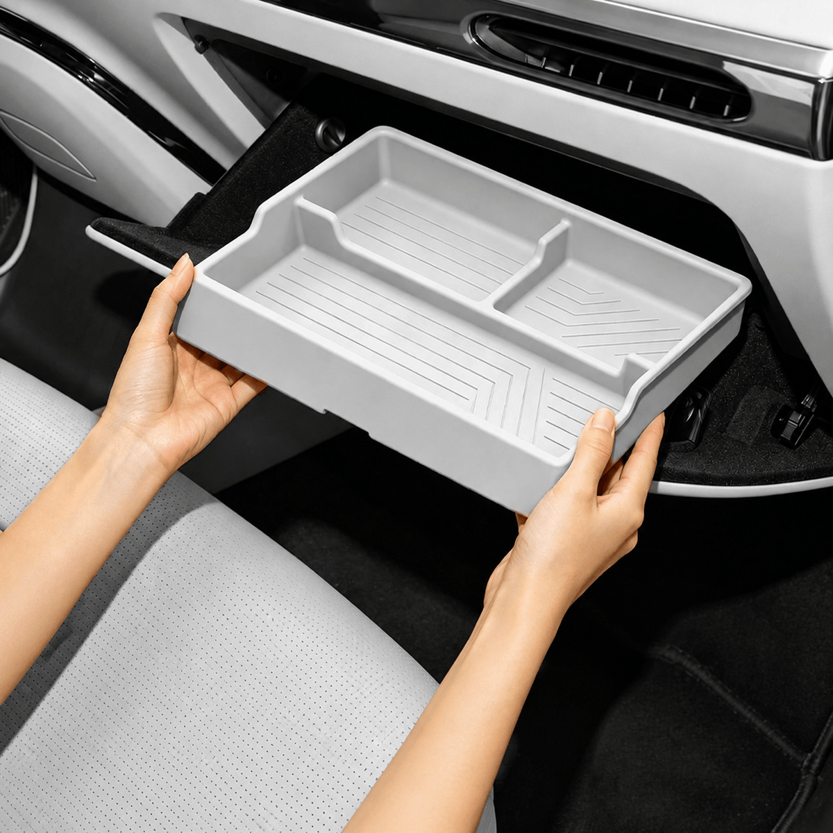 XPENG GX Front Passenger Glove Box Silicone Organizer Tray