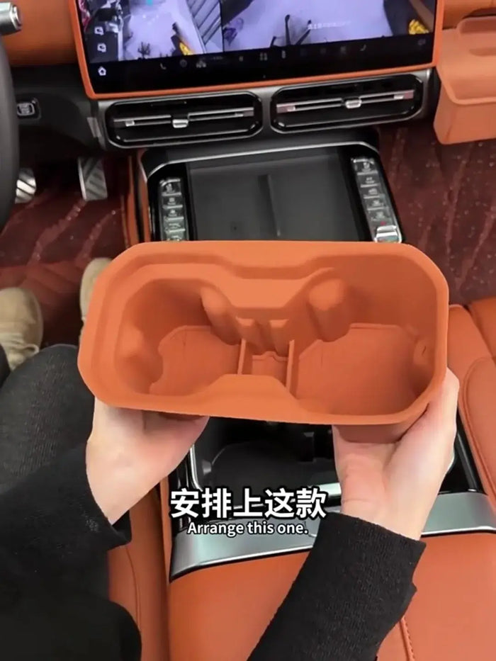 For JETOUR G700 2025+ Silicone Cup Holder Cup Holder Storage Box Anti Slip Mat Center Console Armrest Interior Accessories | 1688 Store UAE