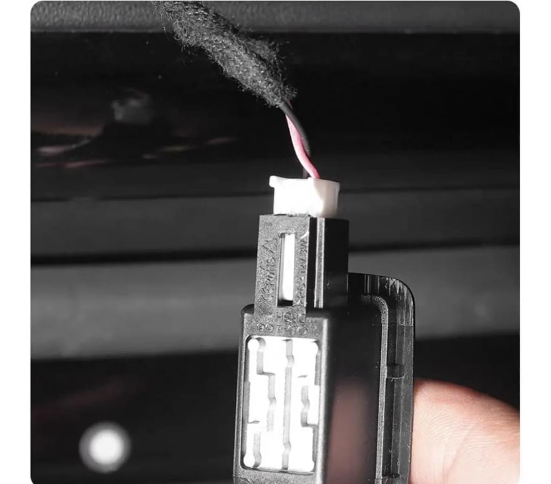 Suitable for Equation Leopard 5, 8, 3, 7 Special Car Door Welcome Light Modification.