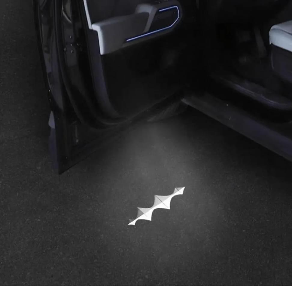Suitable for Equation Leopard 5, 8, 3, 7 Special Car Door Welcome Light Modification.